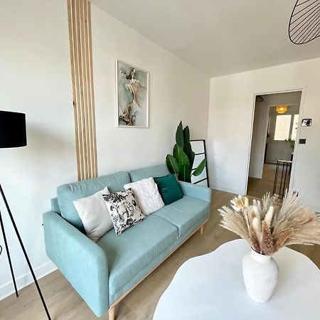 La Douceur Roannaise - Parking Prive Proche Gare Apartman Roanne Kültér fotó
